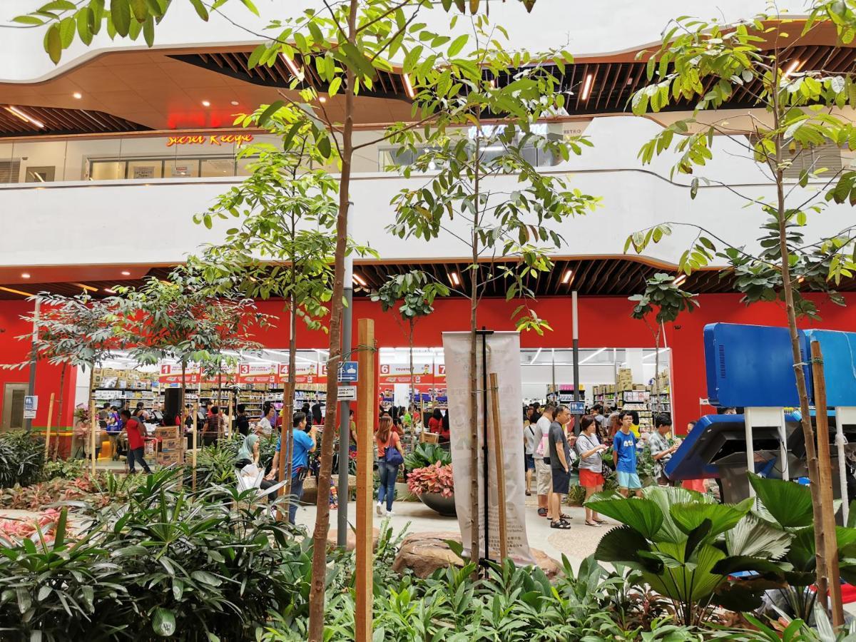 Revo At Aurora Place: Pavilion 2 Near Axiata Arena