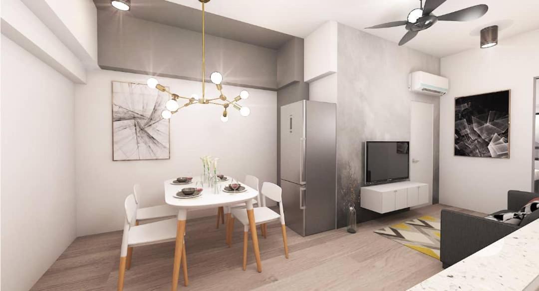 Apartment Revo At Aurora Place: Pavilion 2 Near Axiata Arena