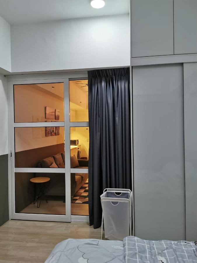Revo At Aurora Place, Pavilion 2, 5 Minutes To Axiata Arena Bukit Jalil Free Wifi By De Harlequins Pangsapuri Kuala Lumpur