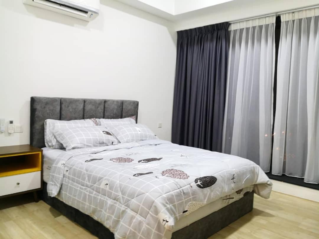 Revo At Aurora Place, Pavilion 2, 5 Minutes To Axiata Arena Bukit Jalil Free Wifi By De Harlequins Pangsapuri Kuala Lumpur